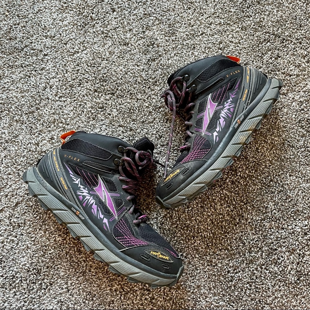 Altra lone peak  3.5 hiking/trail running boots 9 medium width